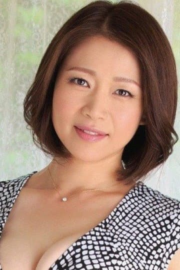 Maki Tomoda profile