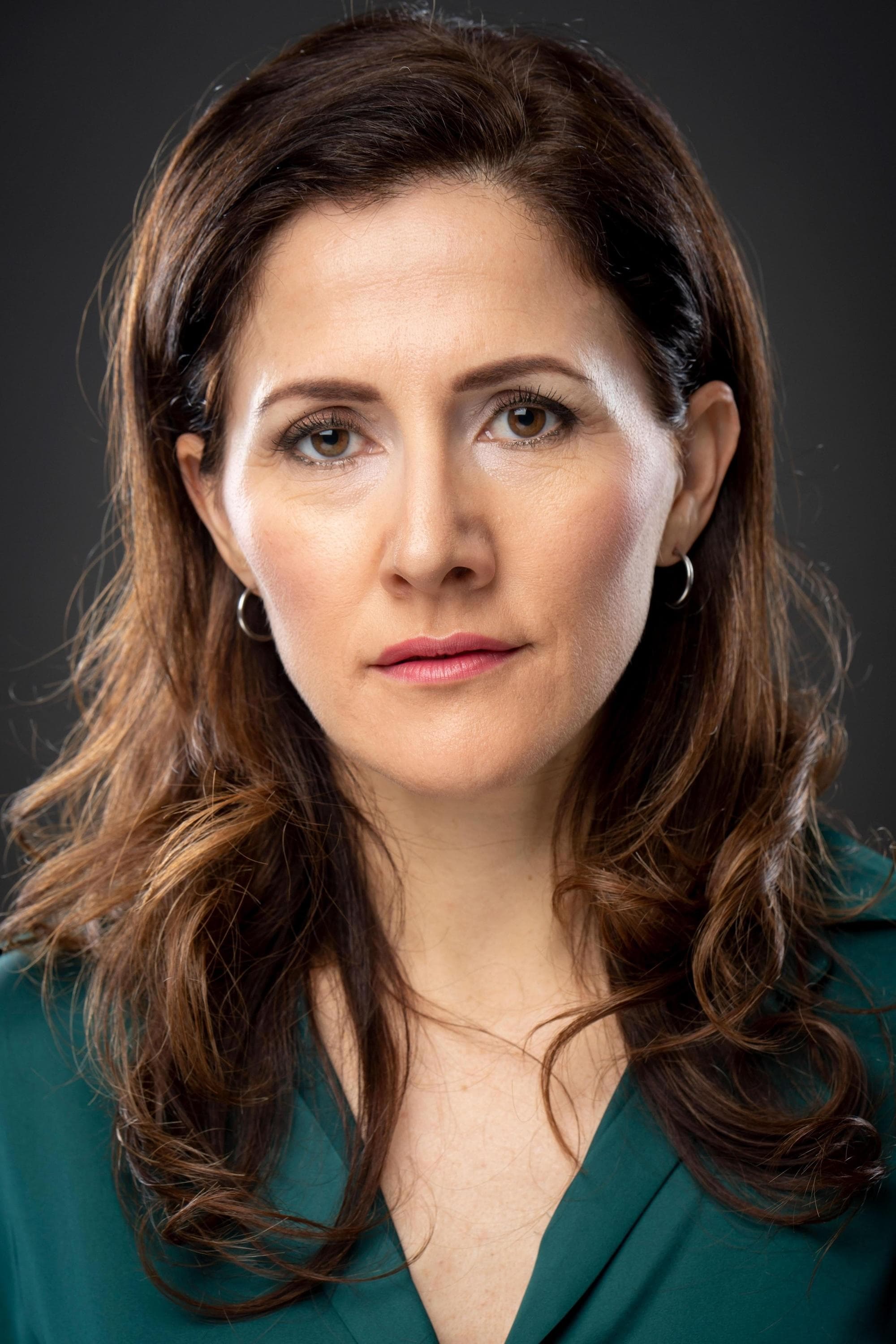 Antonella Axisa profile