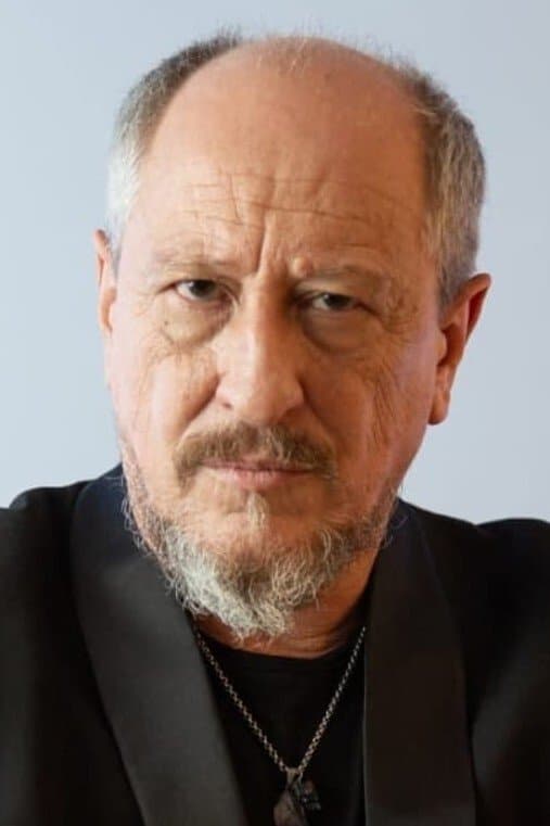 Daniel Aráoz profile