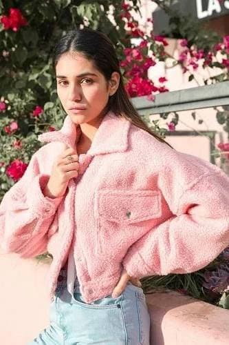 Radhika Seth profile