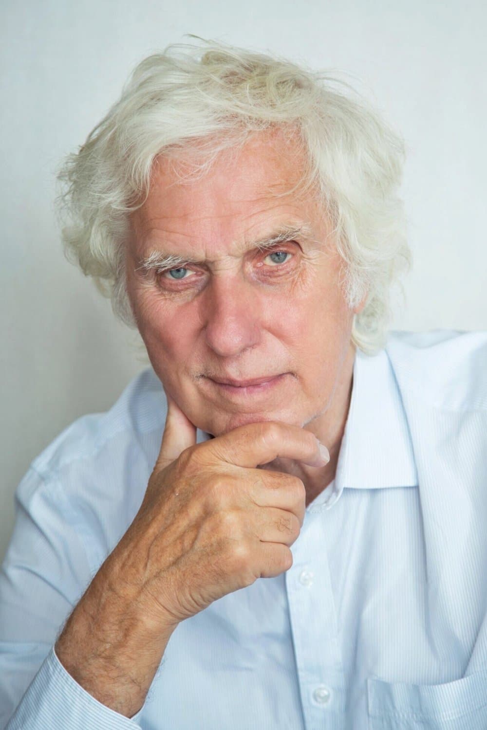 Douglas Kirkland profile