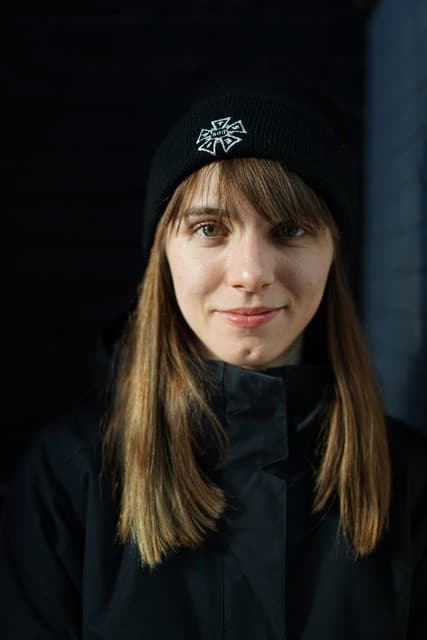 Caitlin Machak profile