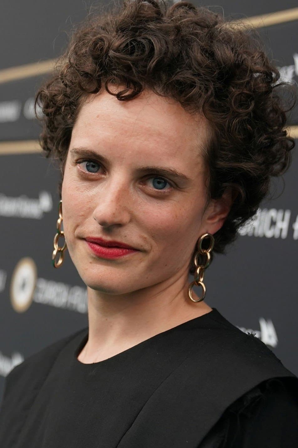 Sophie Hutter profile