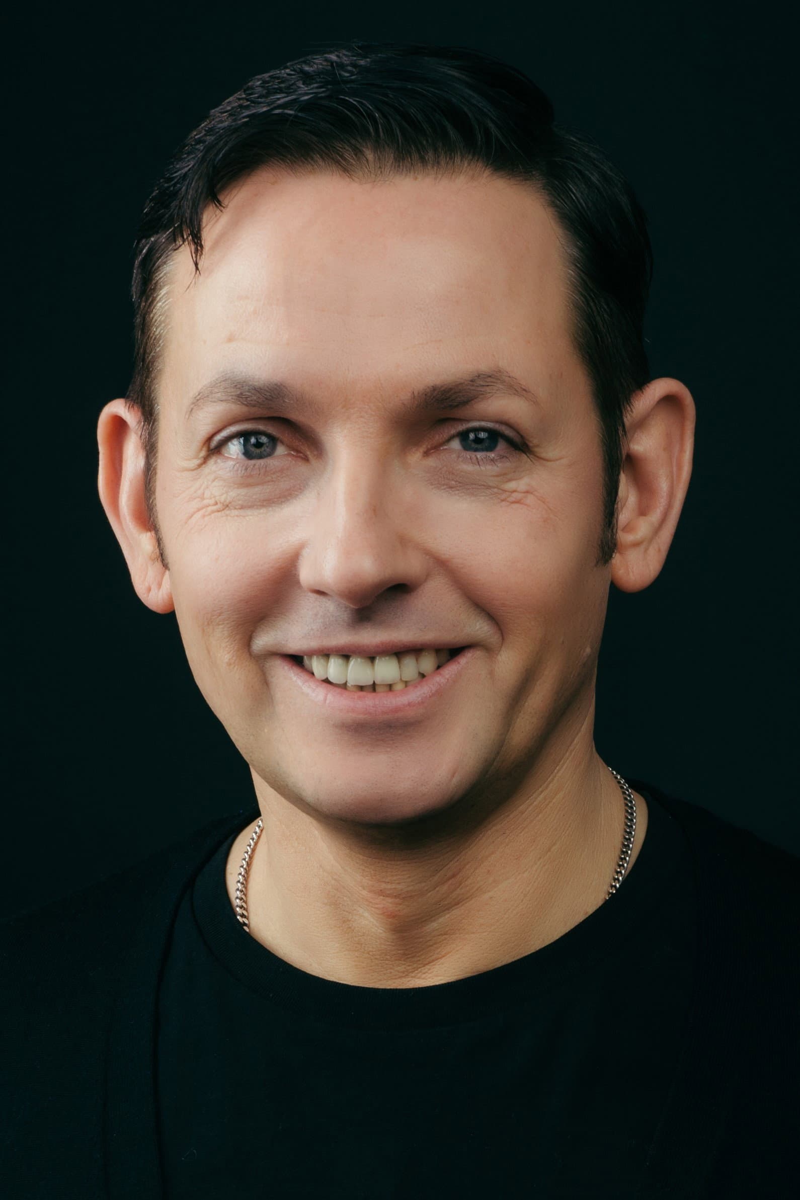 Bob Schneider profile