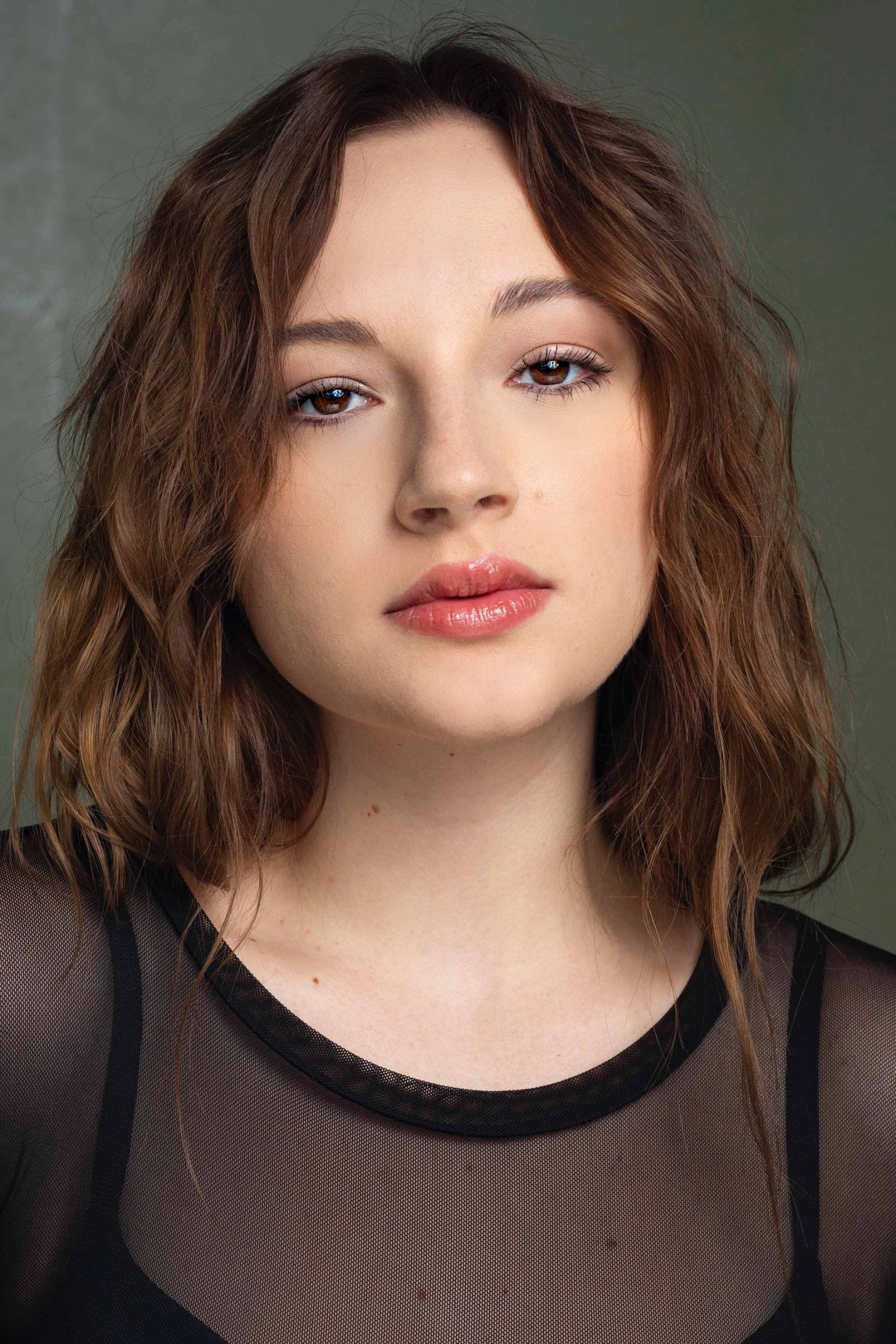 Ellen Woomer profile