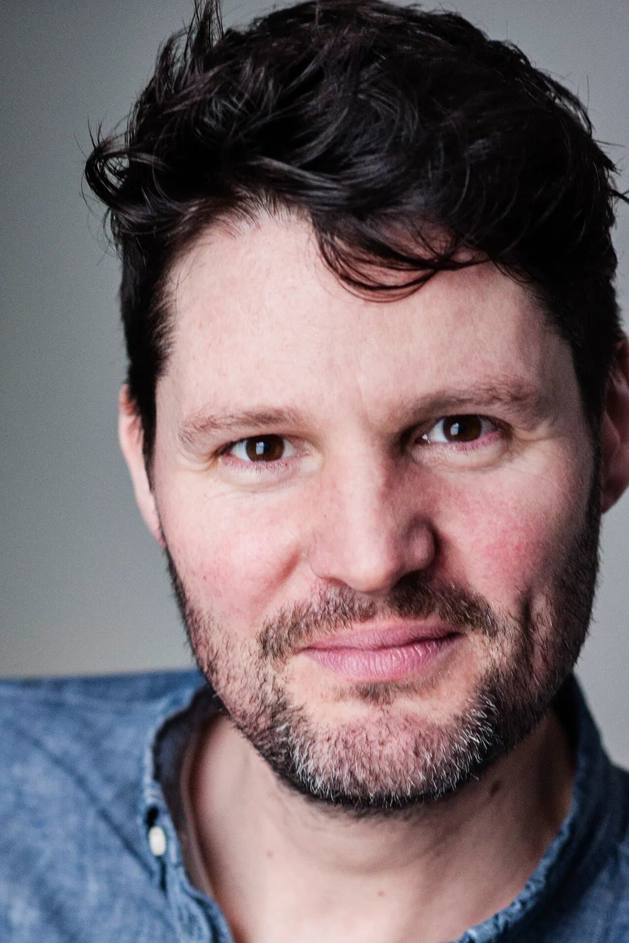 Theo Fraser Steele profile