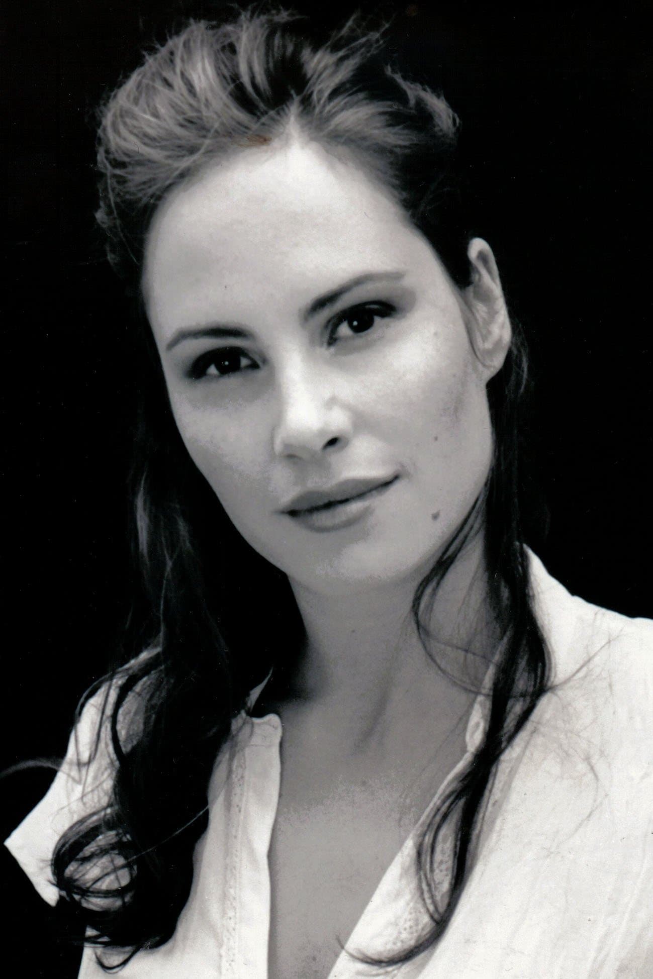 Kate Loustau profile