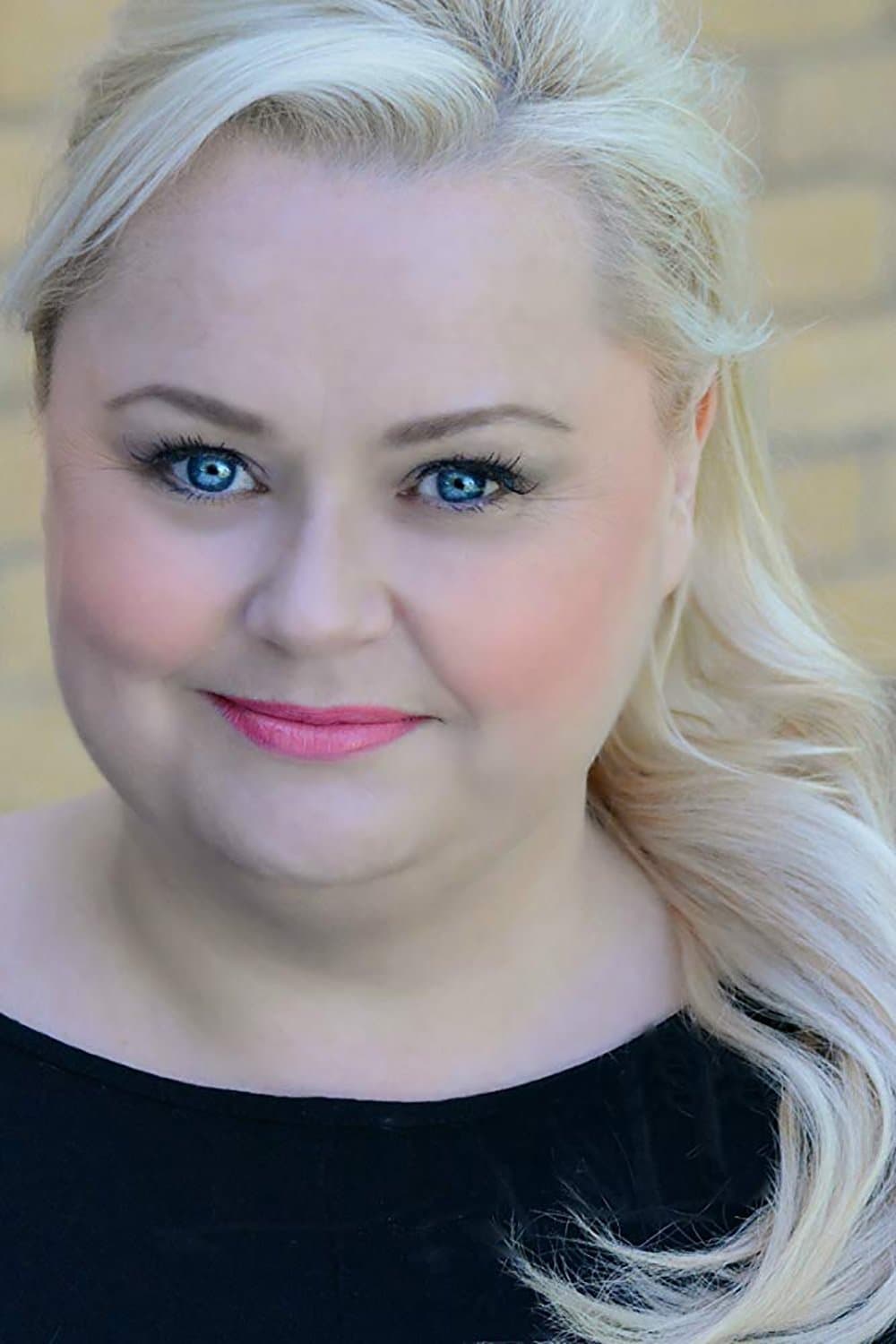 Lulu McClatchy profile