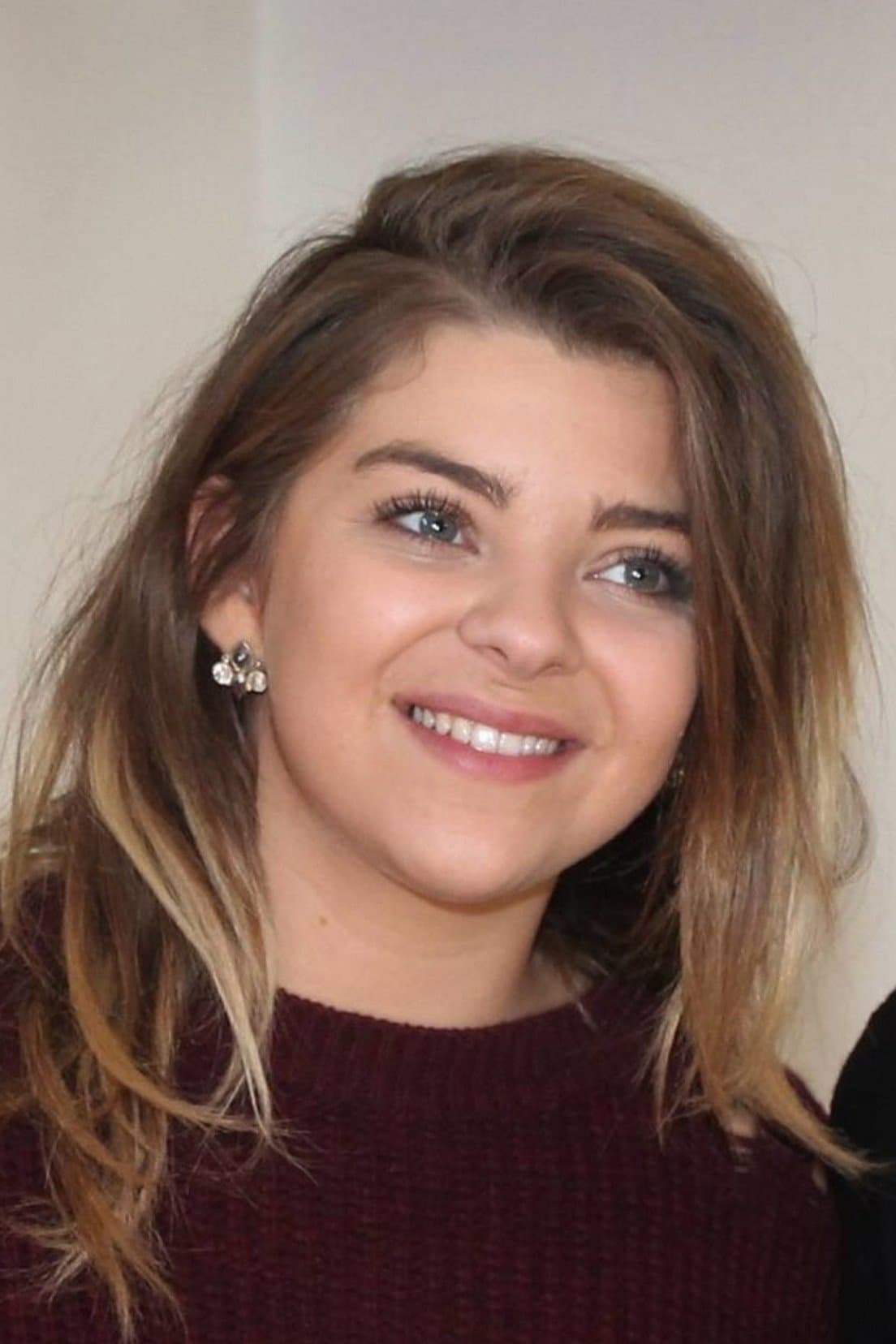 Caroline Costa profile