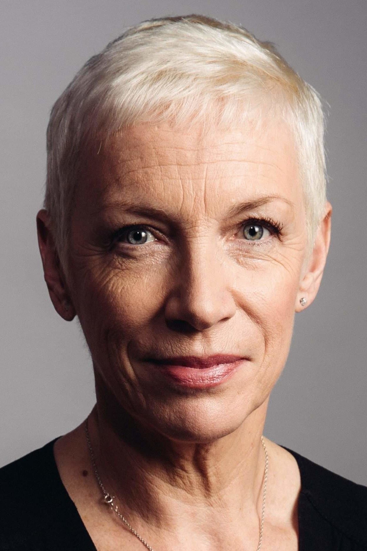 Annie Lennox profile