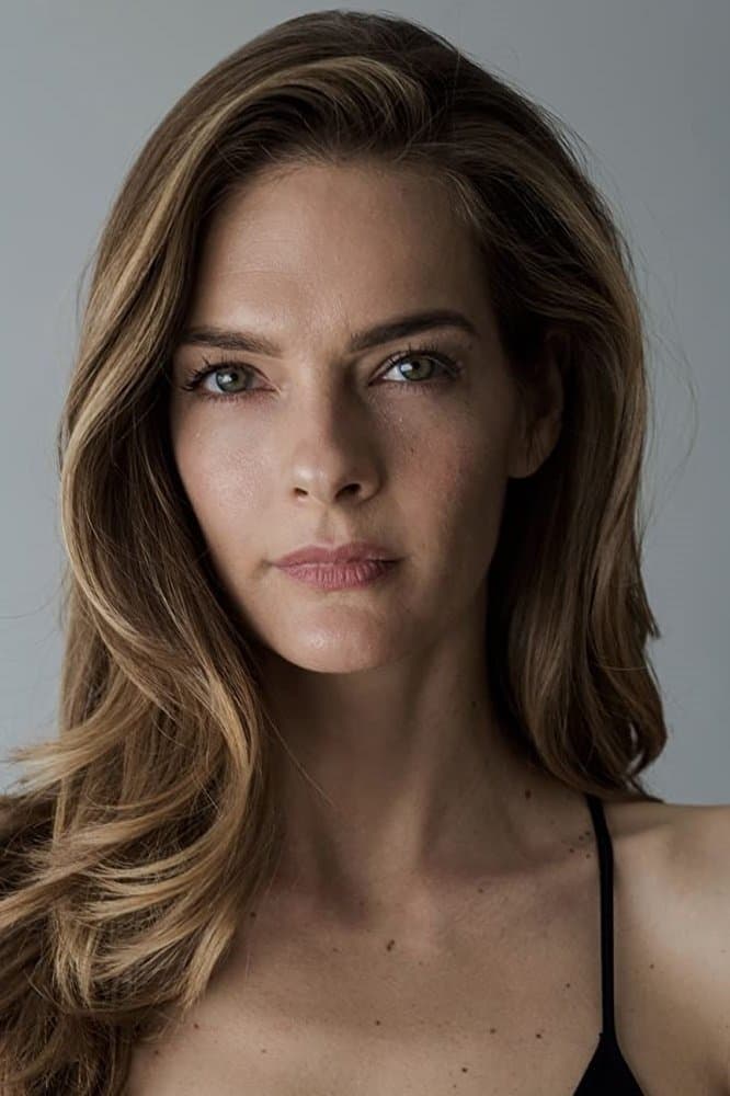 Nicole Steinwedell profile