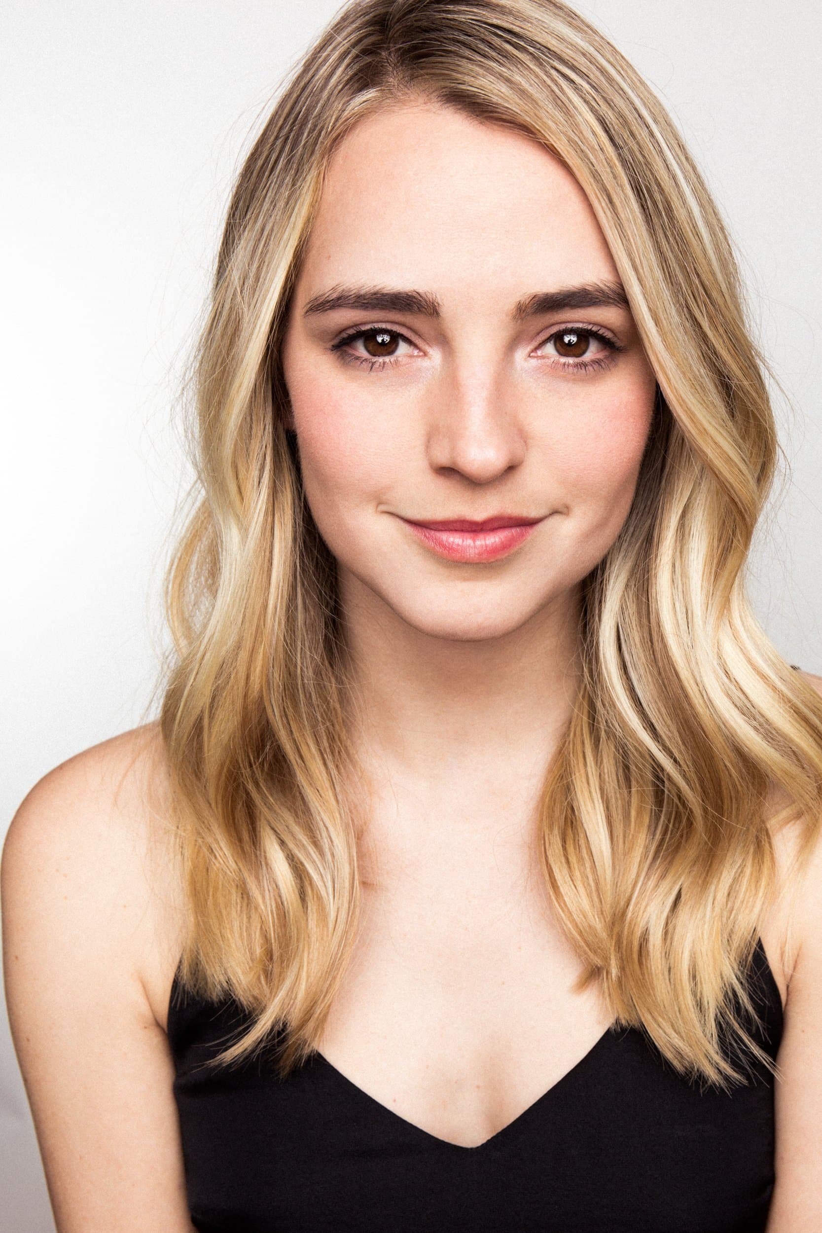 Katelyn Tarver profile