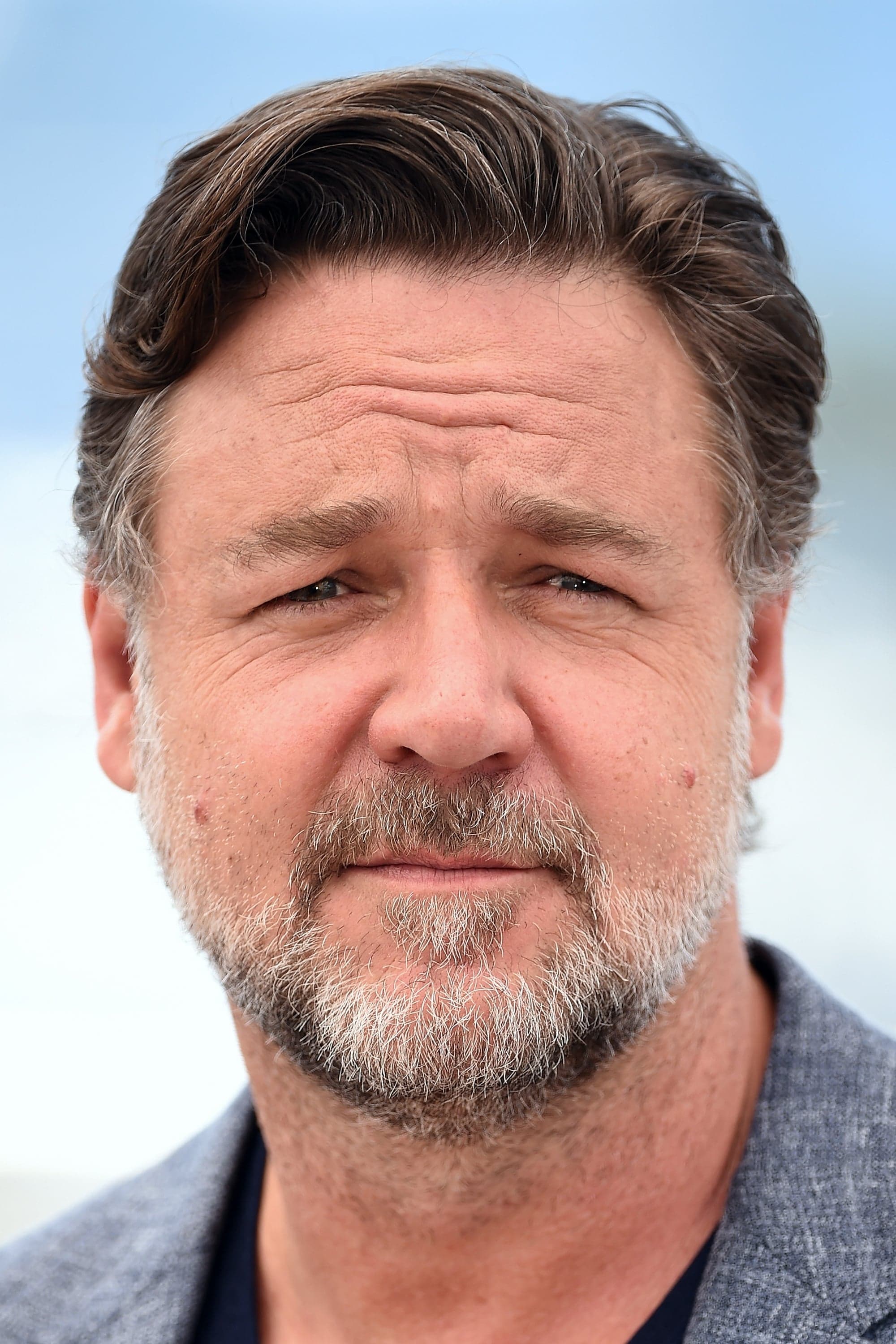 Russell Crowe profile