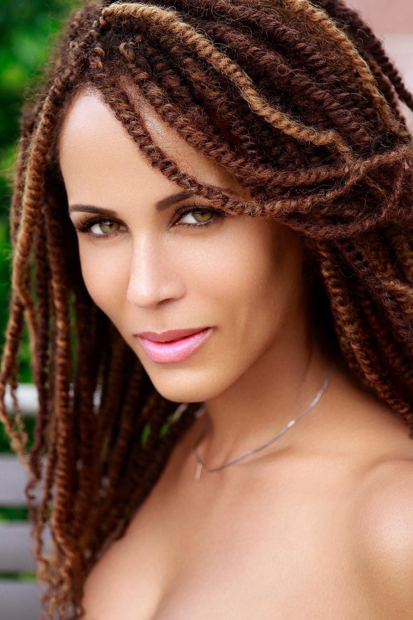 Nicole Ari Parker profile
