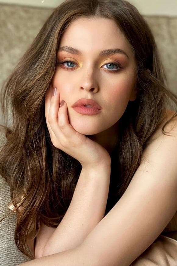 Minerva Casero profile