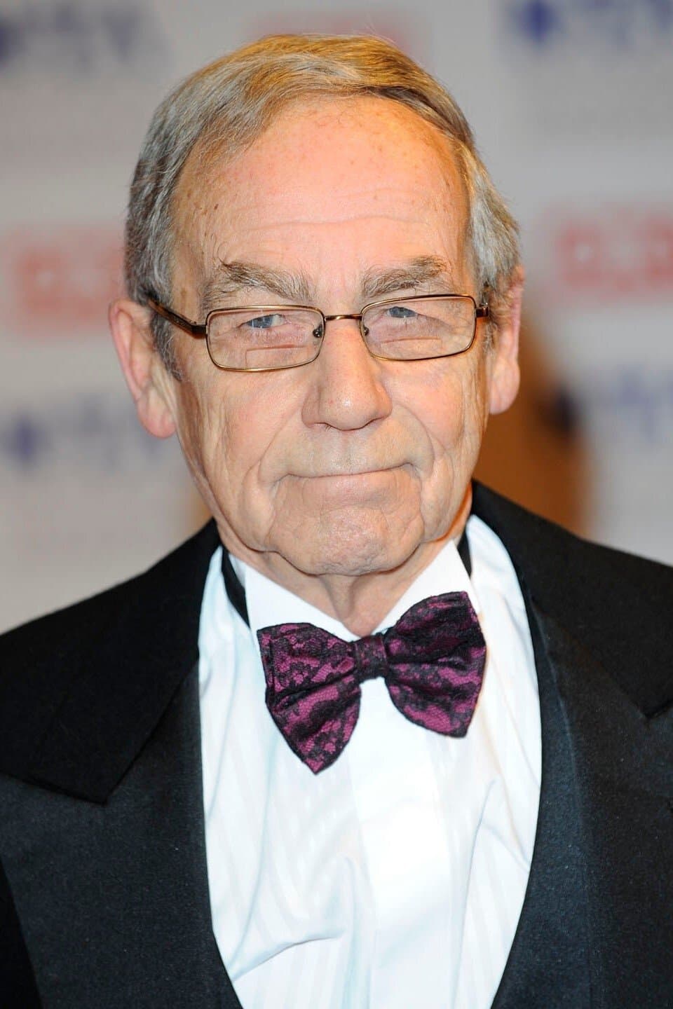 Geoffrey Hutchings profile