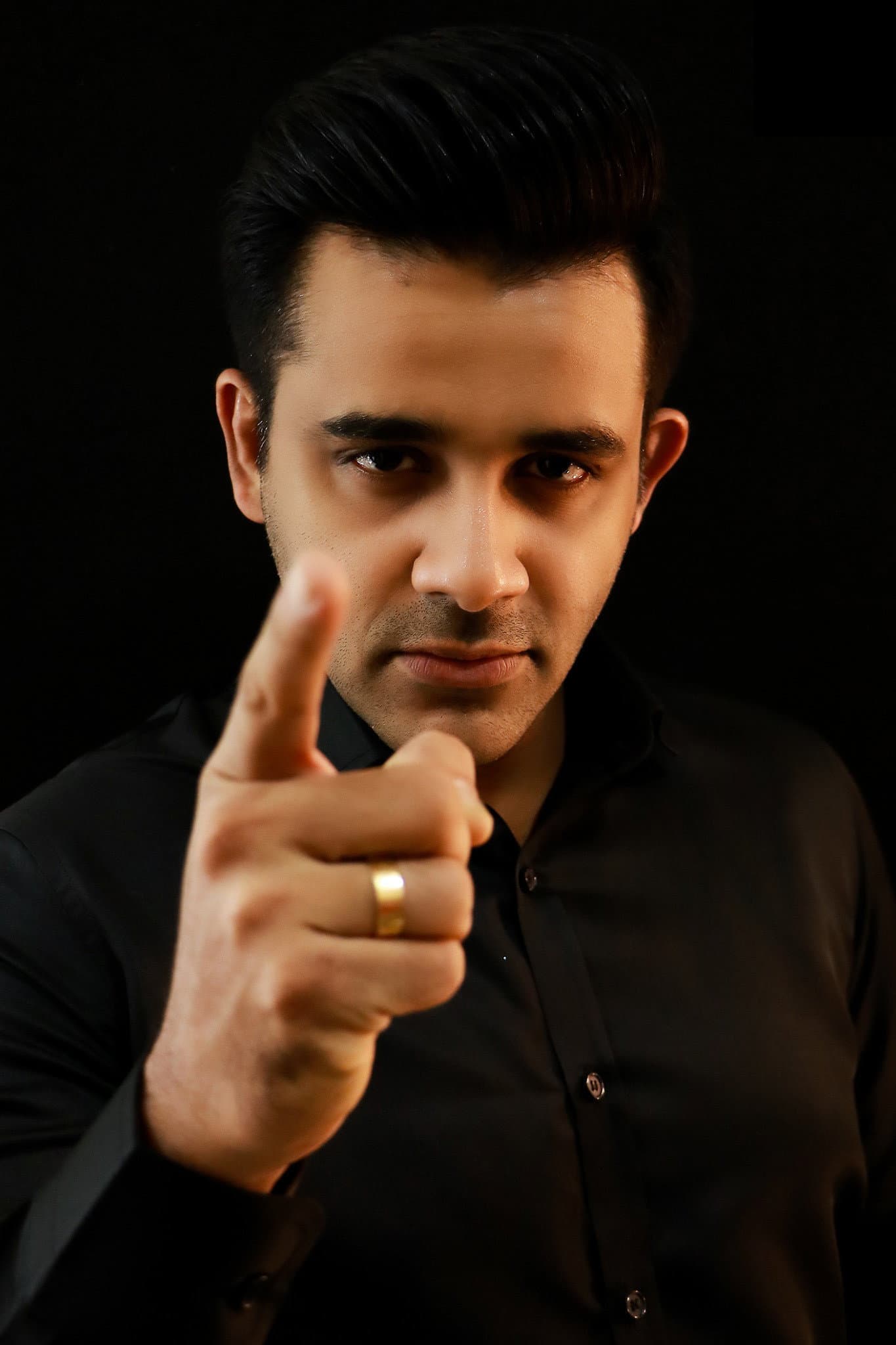 Saranga Disasekara profile