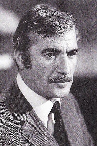 Nigel Davenport profile