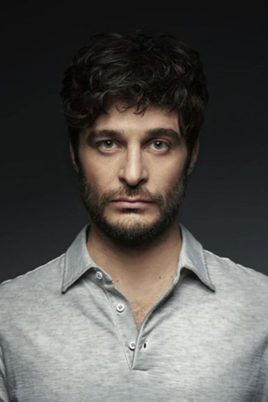 Lino Guanciale profile