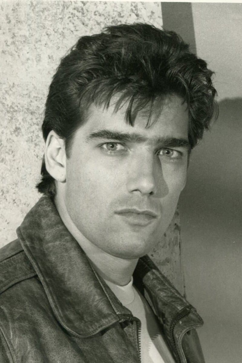 Ken Wahl profile