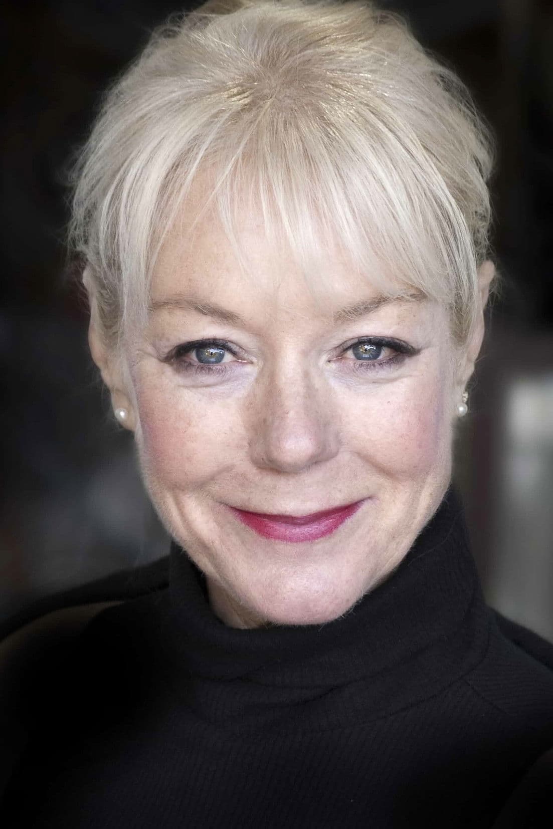 Helen Pearson profile