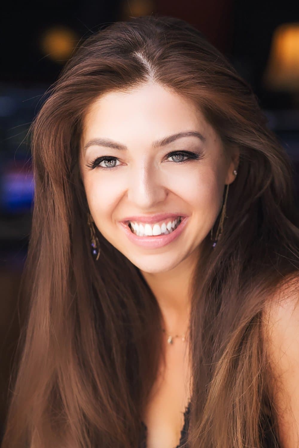 Pinar Toprak profile