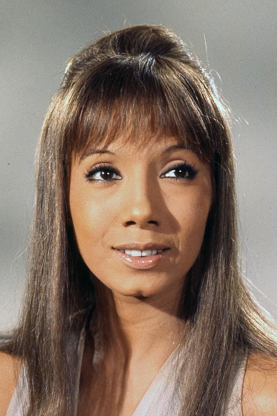 Rosenda Monteros profile