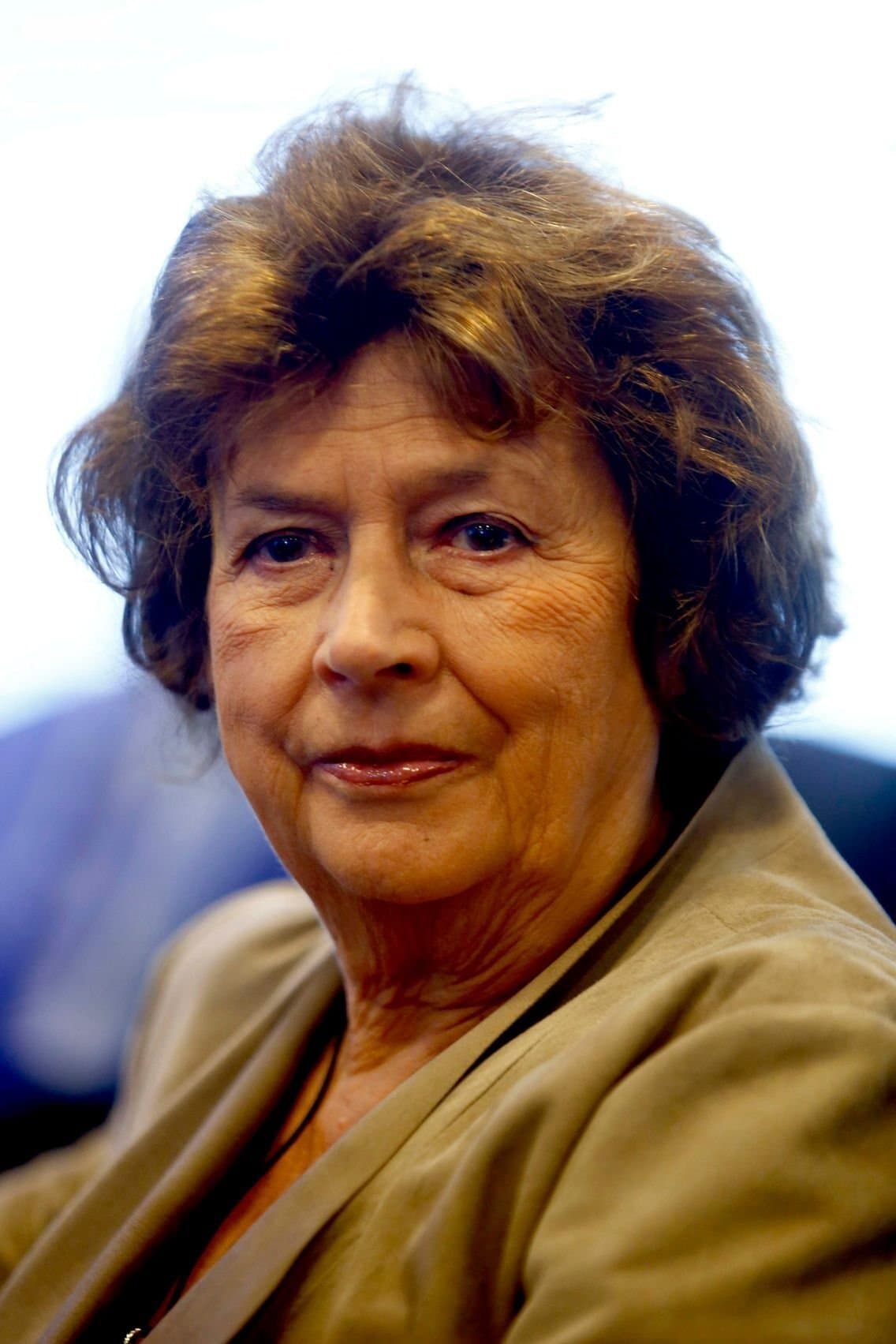 Michèle Cotta profile