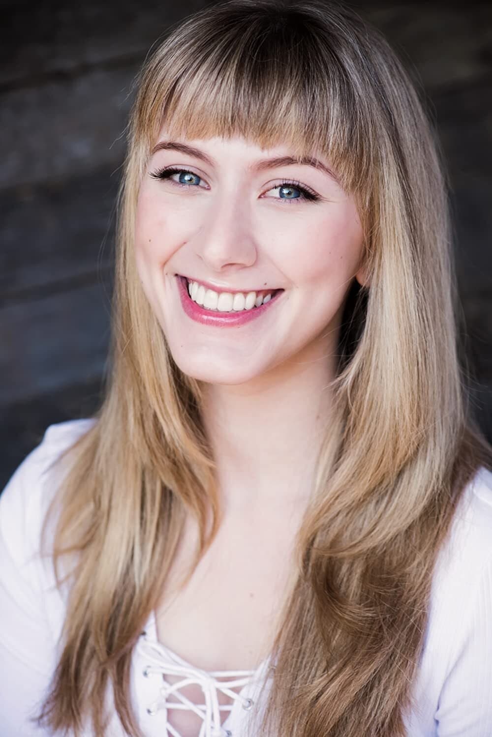 Tara-Nicole Azarian profile