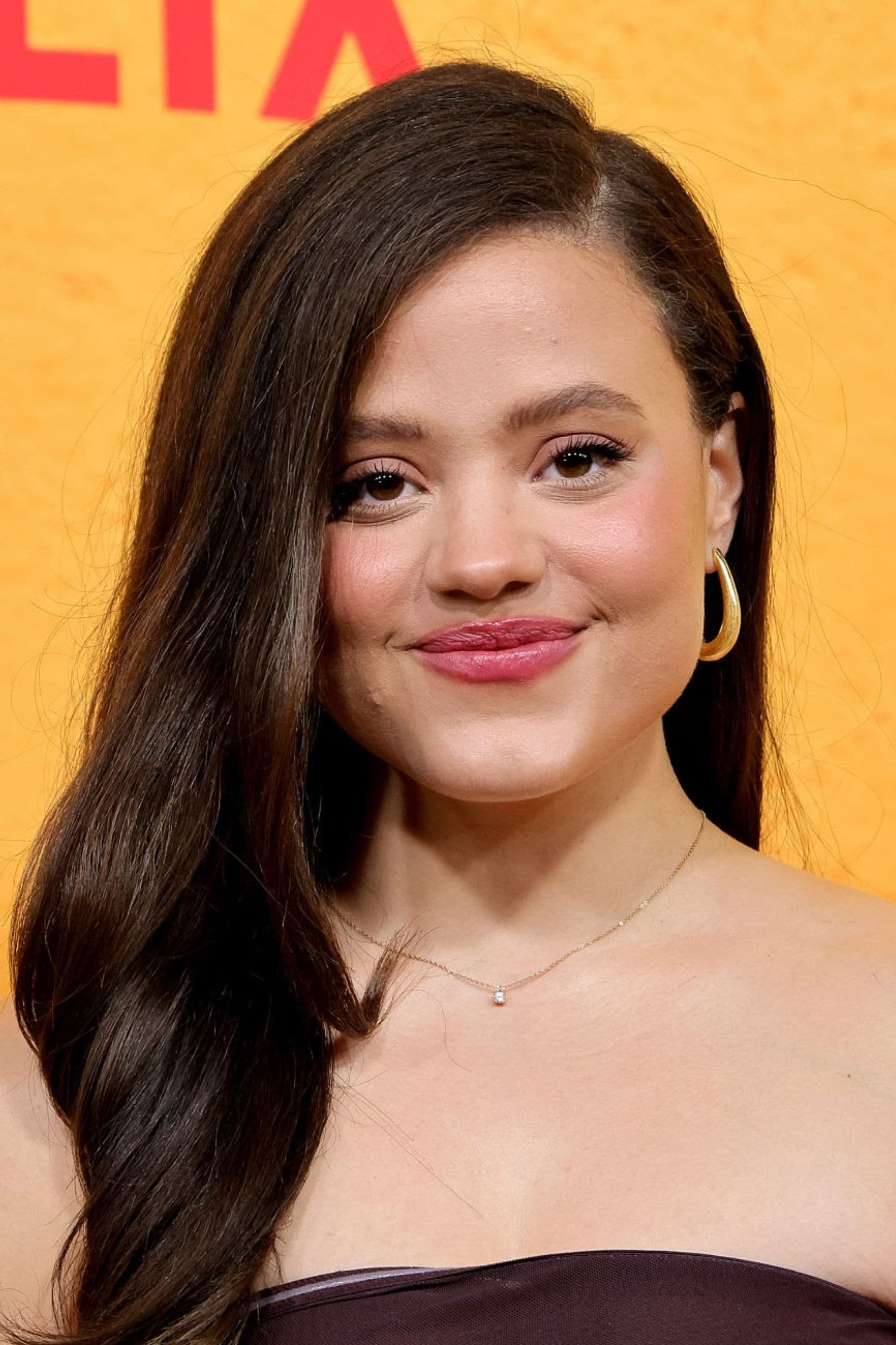 Sarah Jeffery profile