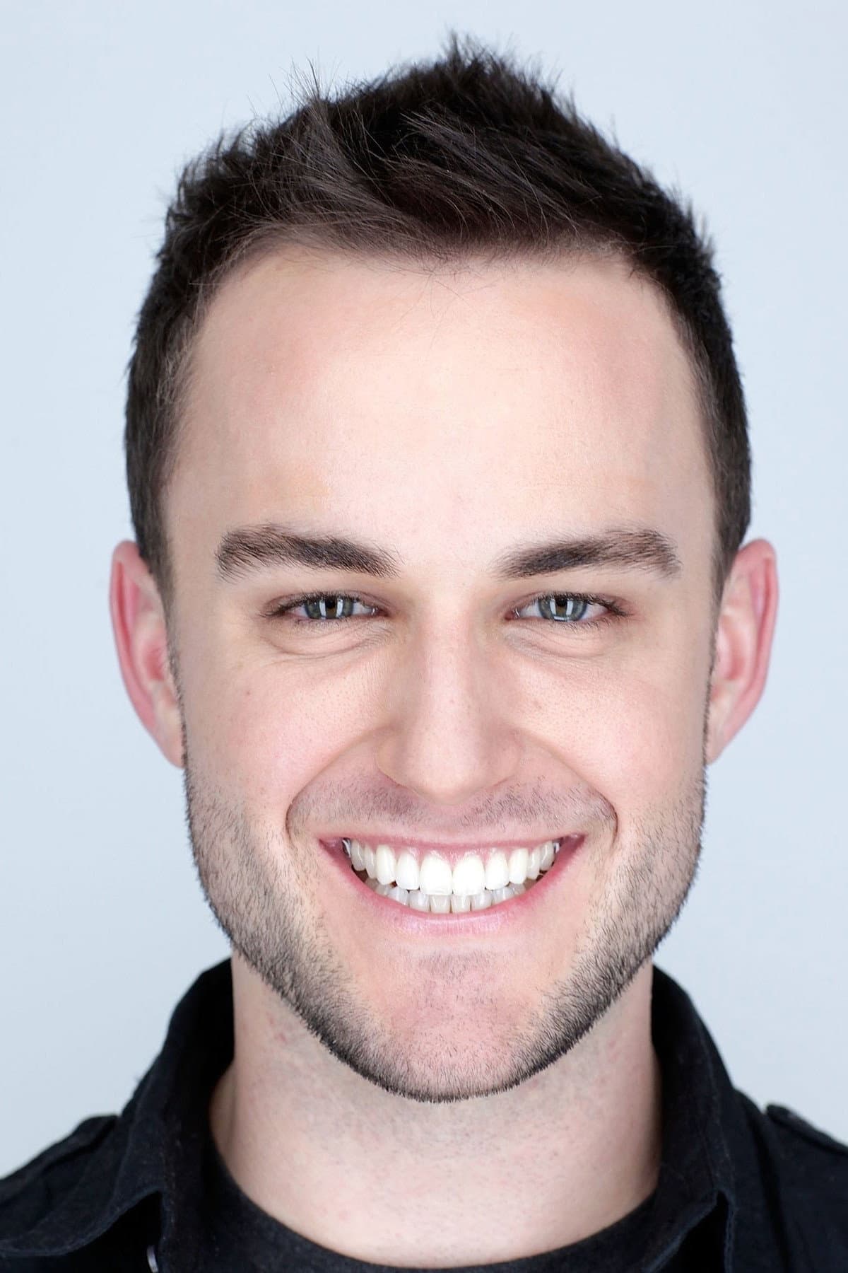 Daniel Carlisle profile