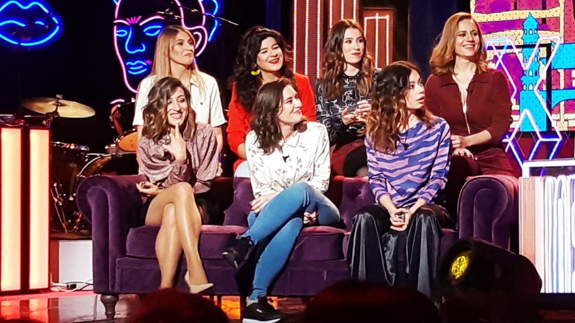 Las que faltaban backdrop