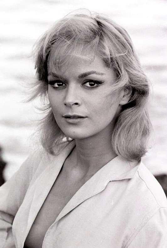 Letícia Román profile