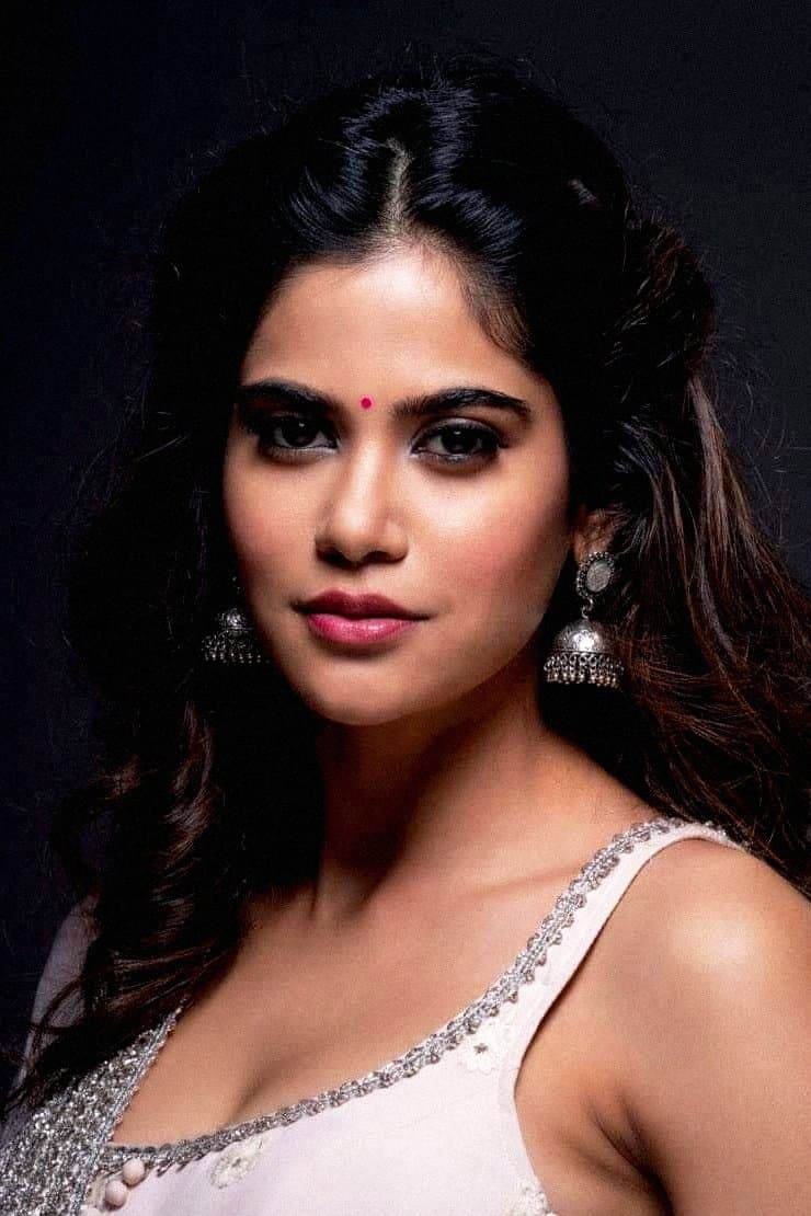 Aaditi Pohankar profile
