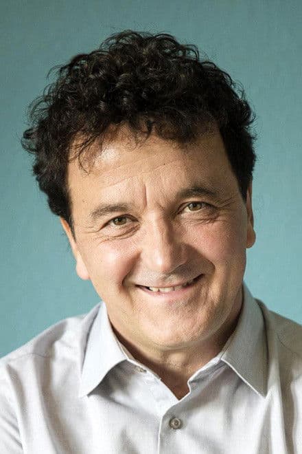 Péter Scherer profile