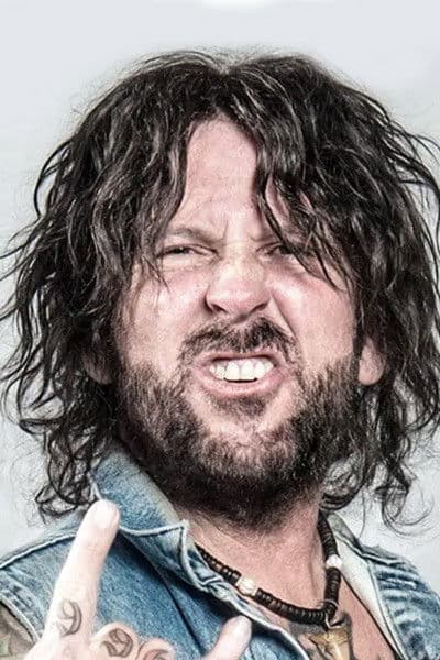 Tracii Guns profile
