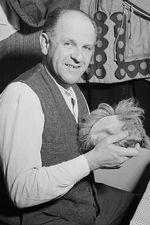 Alfred Rasser profile