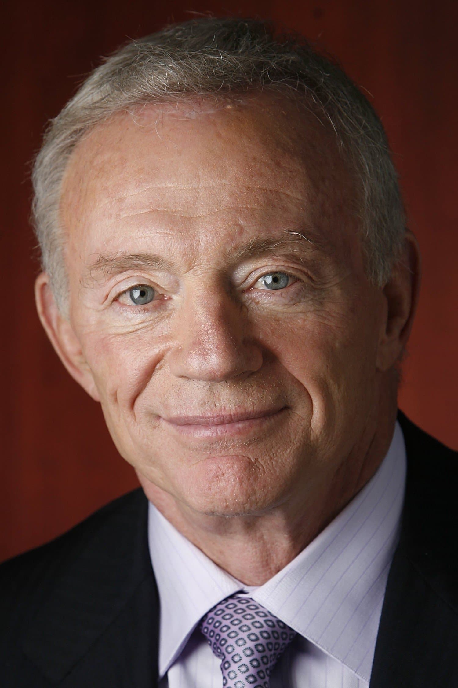 Jerry Jones profile