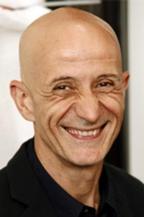 Peppe Servillo profile