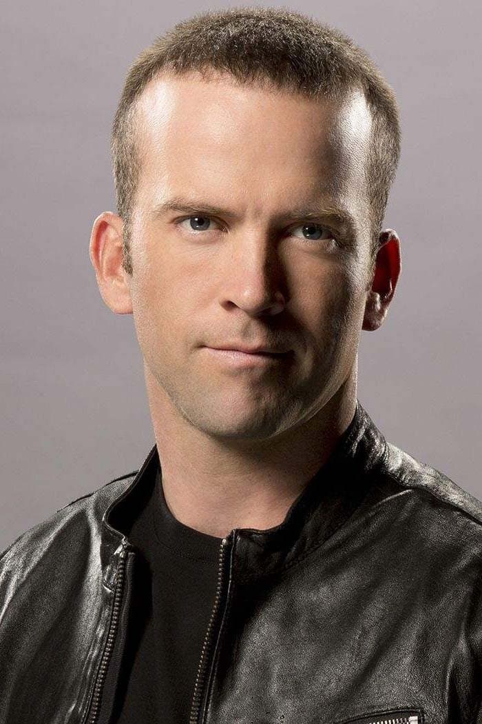 Lucas Black profile