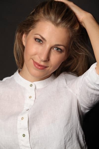 Barbara Obermeier profile