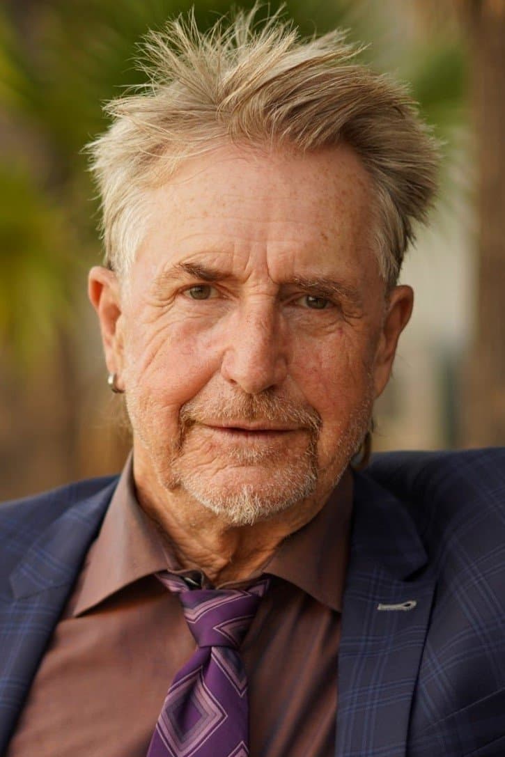 Martin Semmelrogge profile