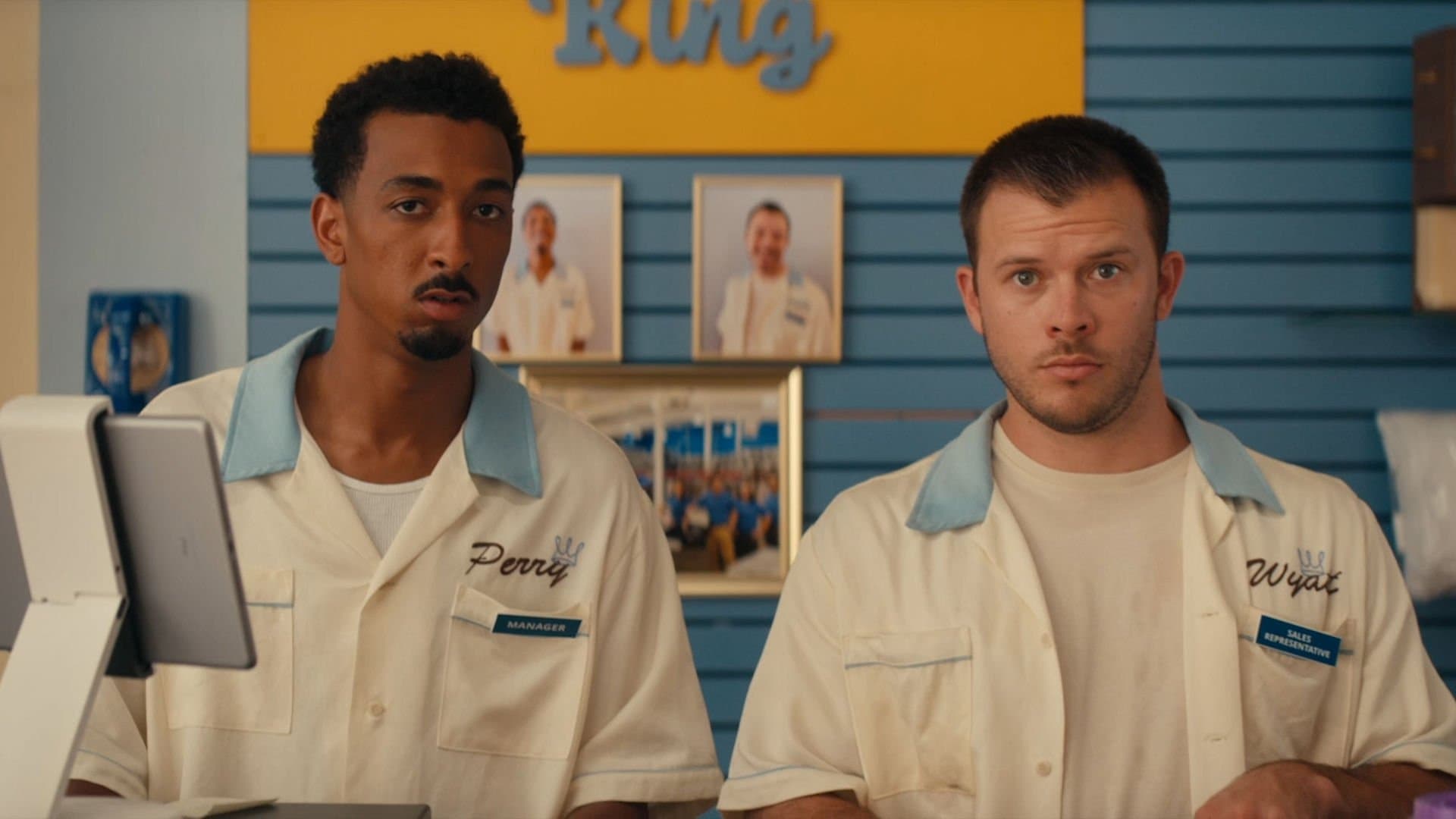 California King backdrop