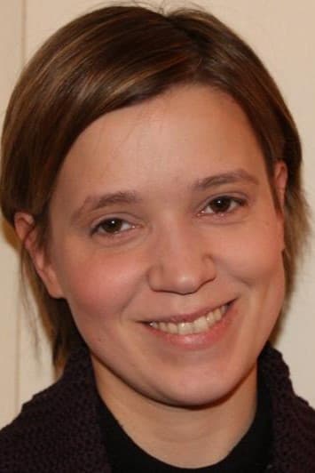 Céline Loiseau profile