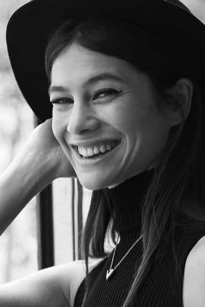 Zara Prassinot profile