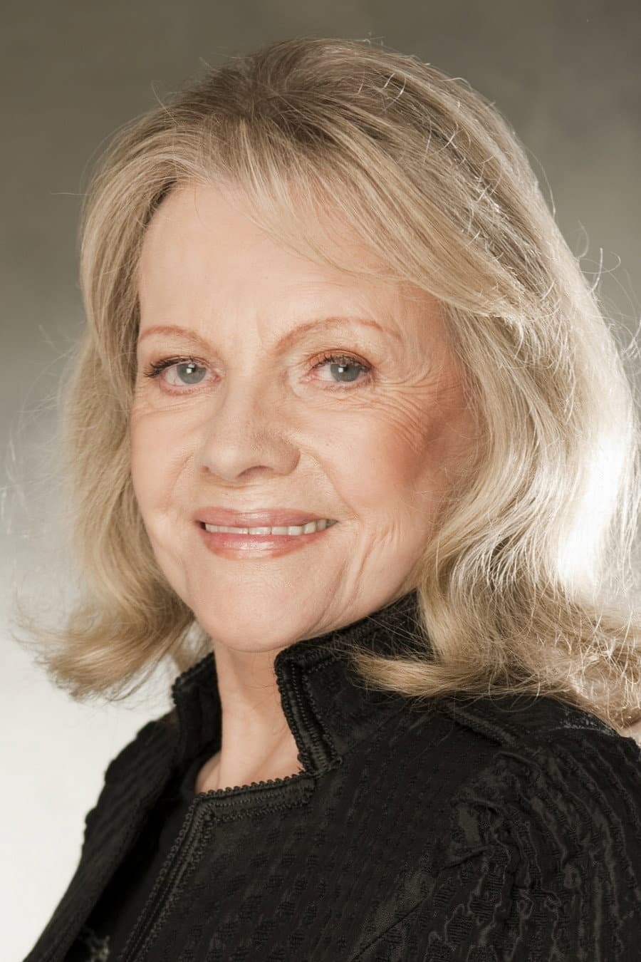 Eva Pilarová profile