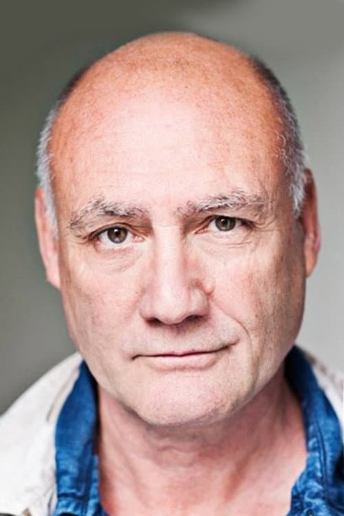 Robert Gwilym profile