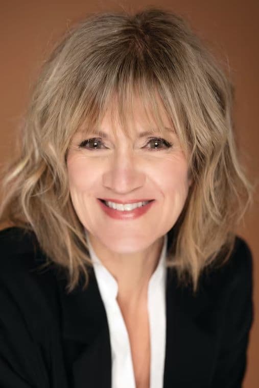 Josée Deschênes profile