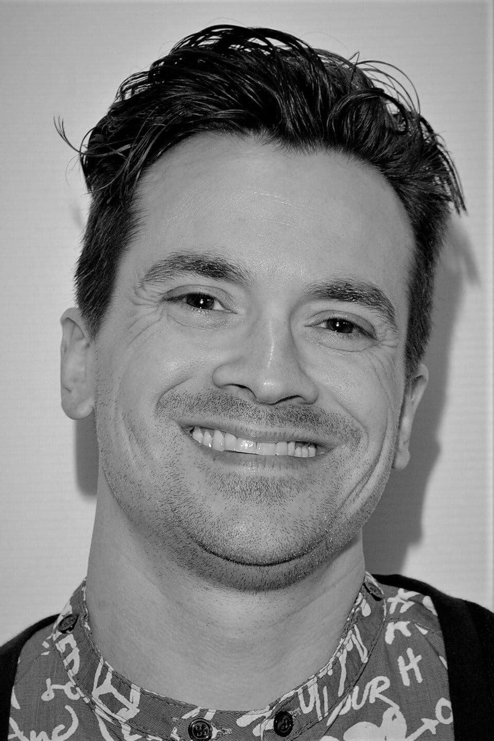 Justin P. Lange profile