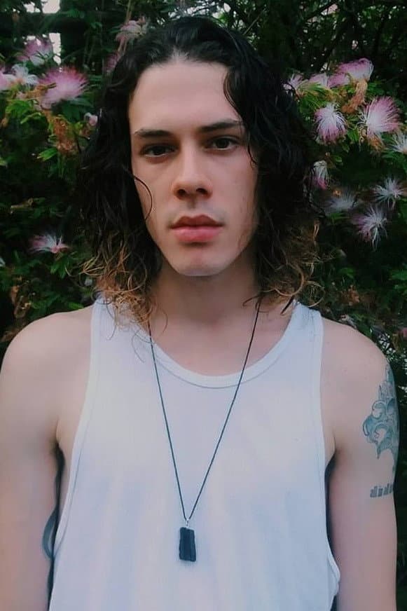 Shico Menegat profile